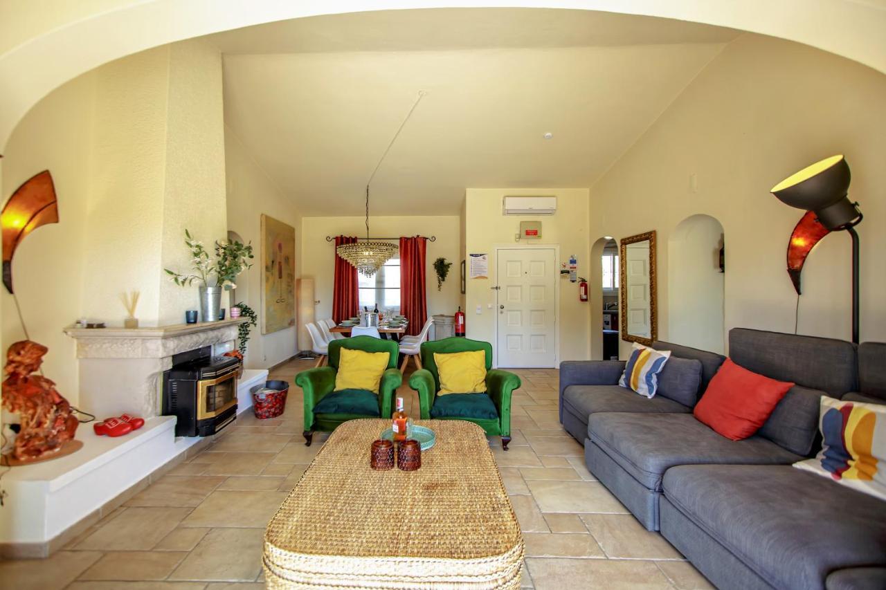אלבופיירה Villa Yvonne,Private Pool,Private Parking 1,7 Km From The Beatch מראה חיצוני תמונה